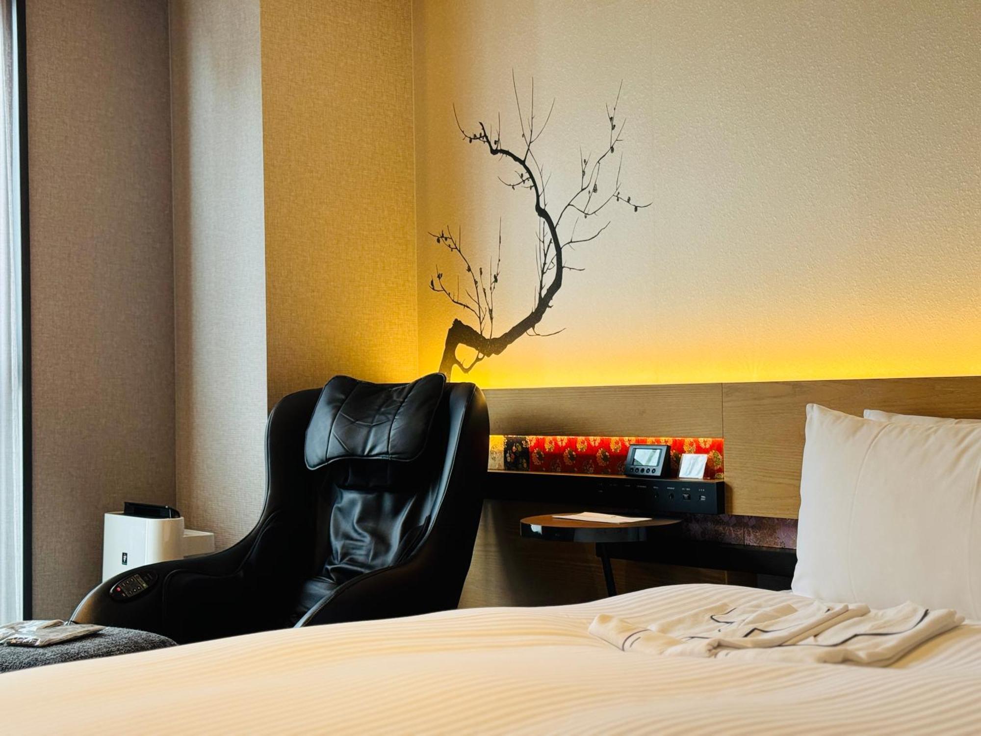ชิซูเตตสึ โฮเต็ล พริซิโอ เกียวโต คาราซูมาโออิเกะ Hotel ภายนอก รูปภาพ